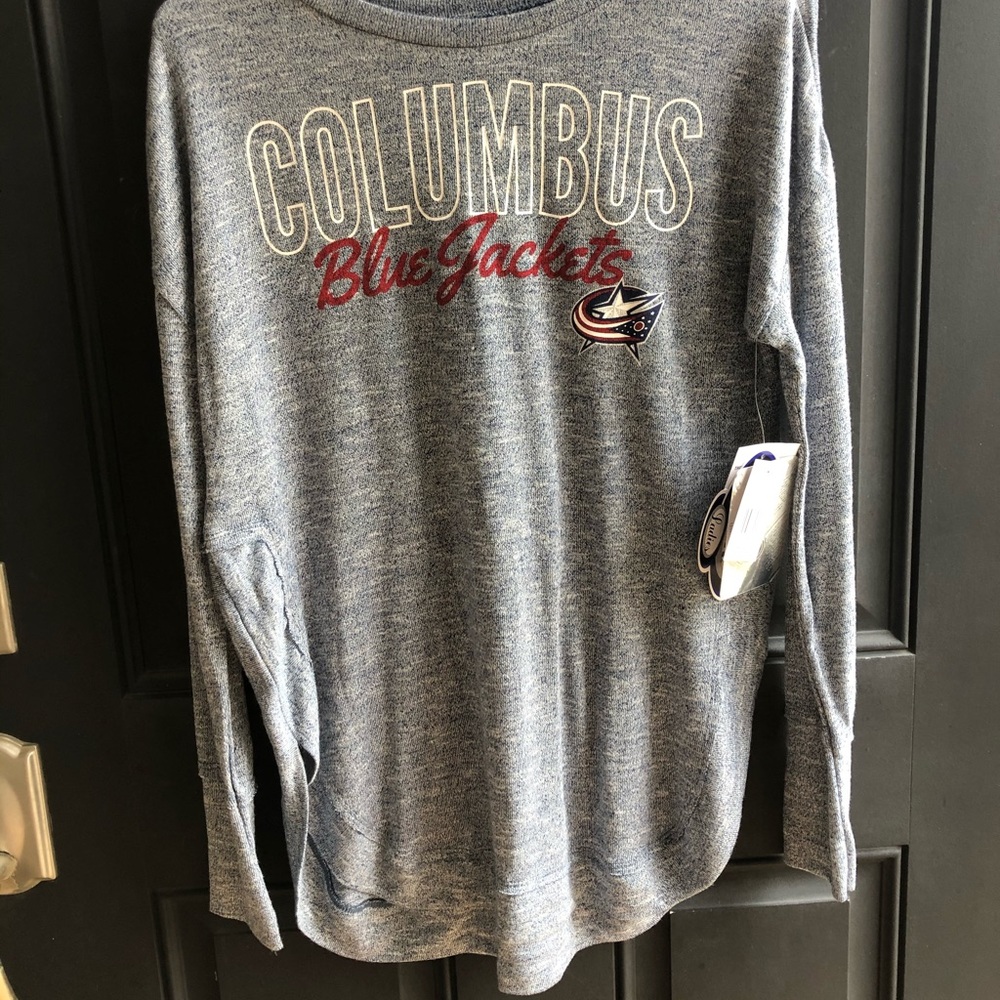 Long sleeve Columbus Blue Jackets shirt!
